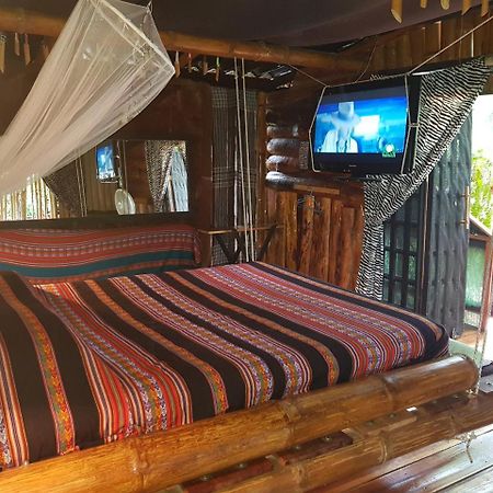 Jarabacoa Family Hostel Los Angeles  ภายนอก รูปภาพ
