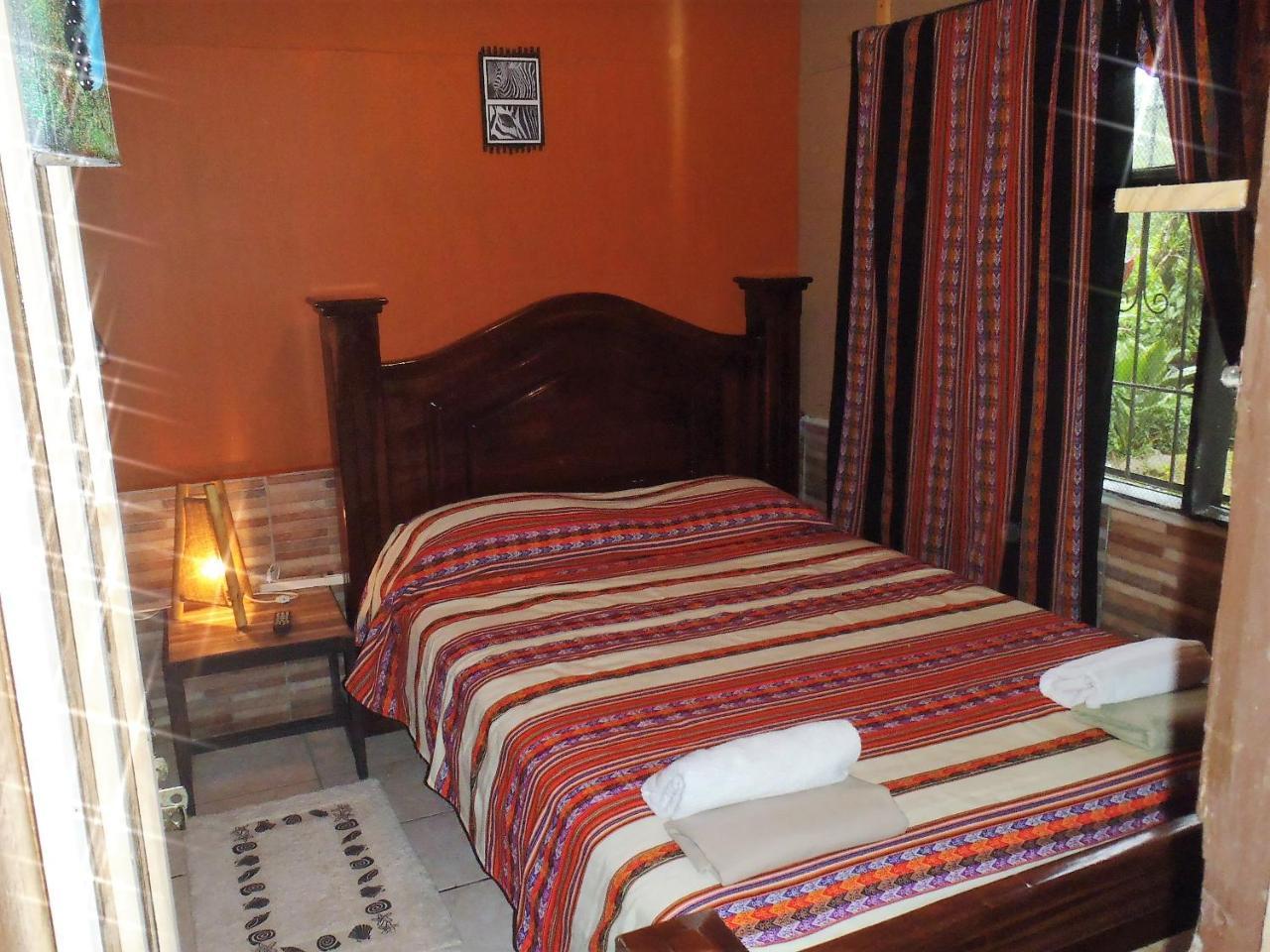 Jarabacoa Family Hostel Los Angeles  ภายนอก รูปภาพ